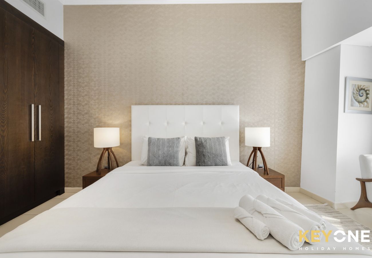 Appartamento a Dubai - Lavish One Bedroom | Amazing Sun Deck & Pool