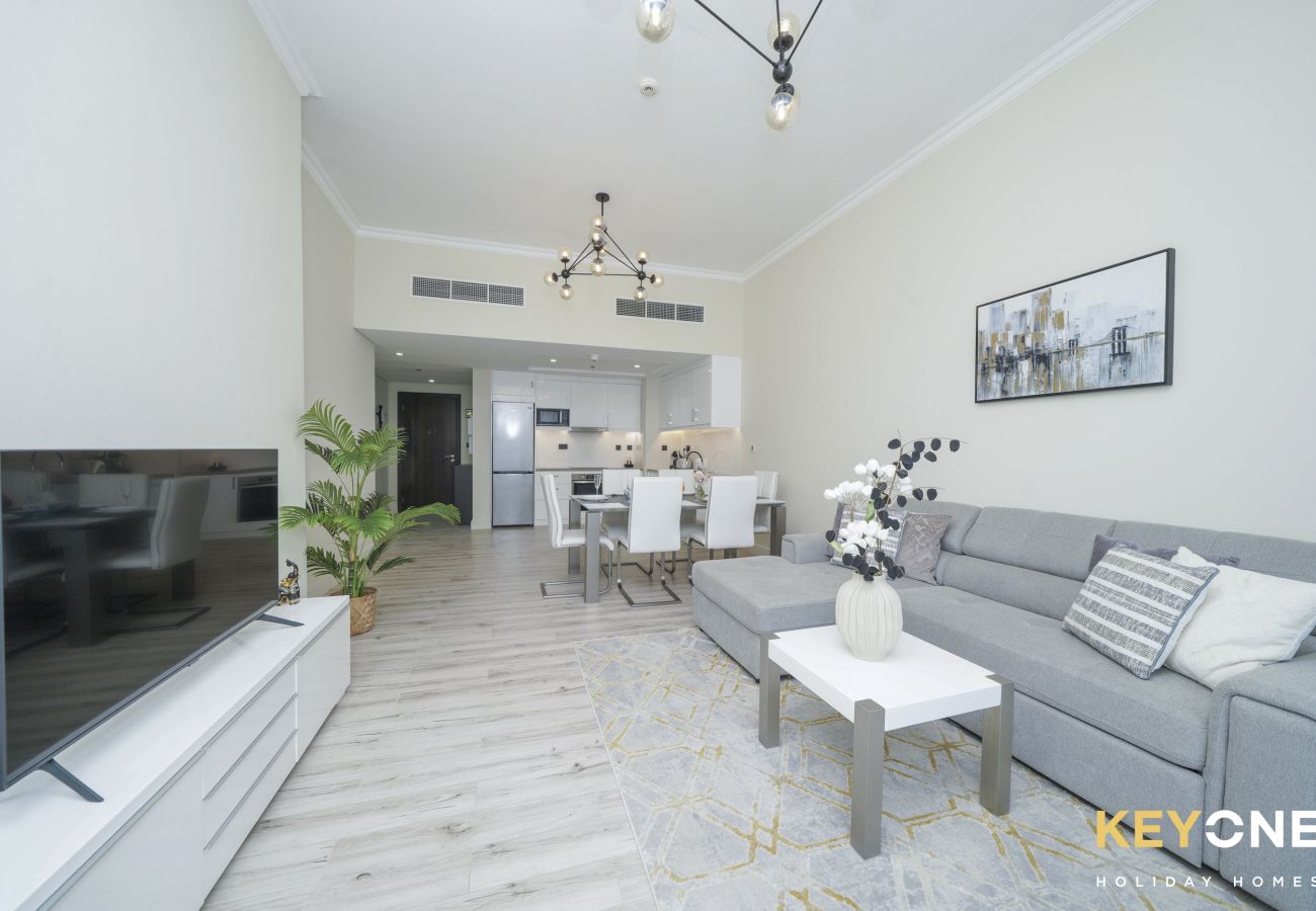 Appartamento a Dubai - Chic Marina View Living in a Two Bedroom