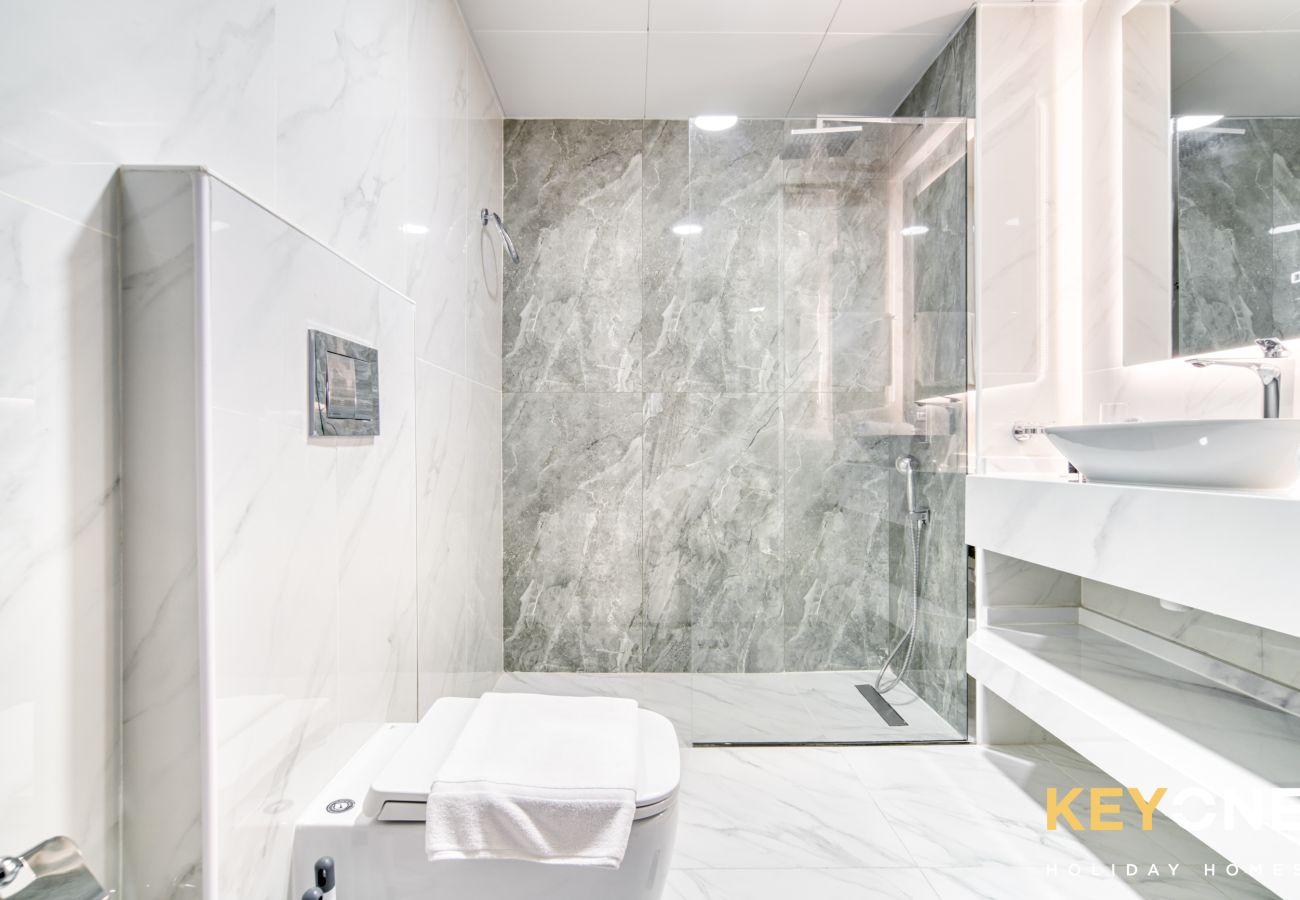 Appartamento a Dubai - Elegant Touches in Oasis Two-Bedroom