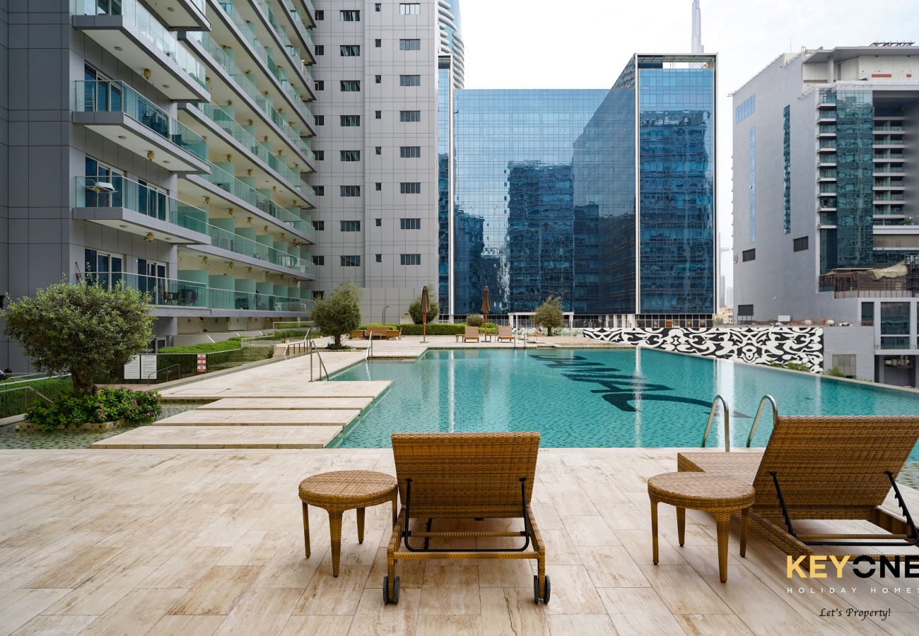 Studio a Dubai - Majestine Living | Stylish Studio with Canal View