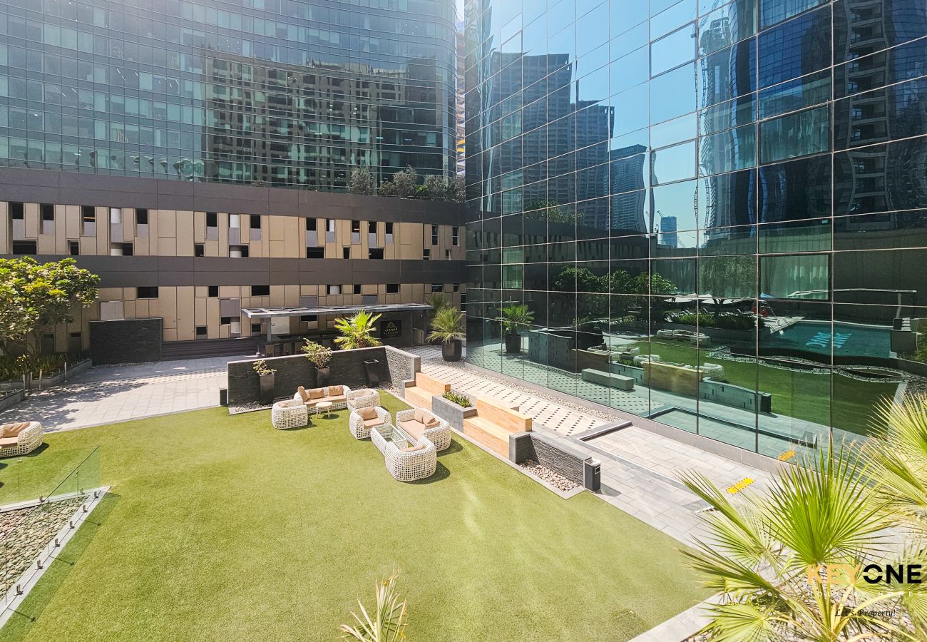 Studio a Dubai - The Cosmopolitan | Spacious Studio