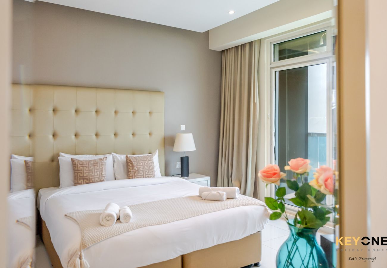 Studio a Dubai - The Vogue | Luxury Studio with Canal Views