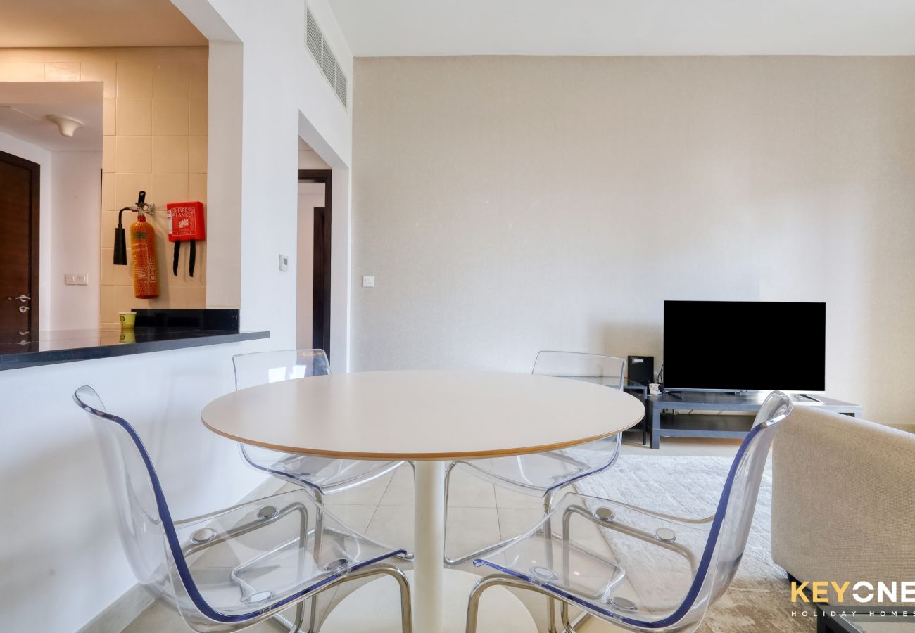 Apartment in Dubai - Sophisticated One Bedroom | Full Marina View