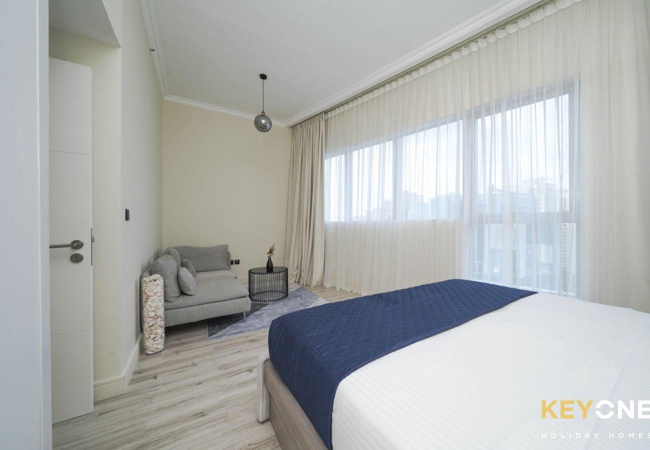 Apartment in Dubai - Chic Marina View Living in a Two Bedroom