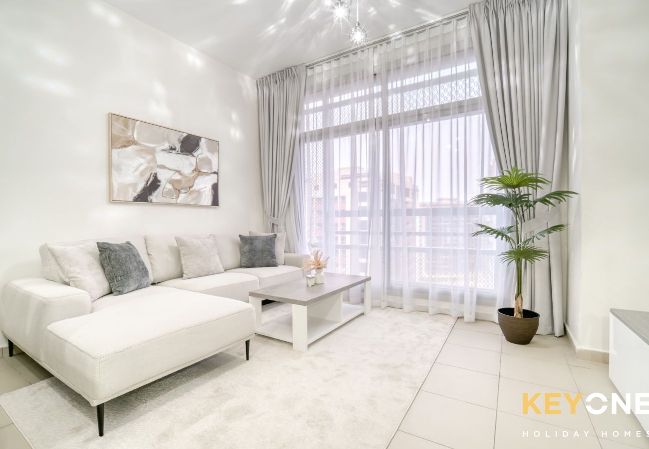 Apartment in Dubai - Elegant Touches in Oasis Two-Bedroom