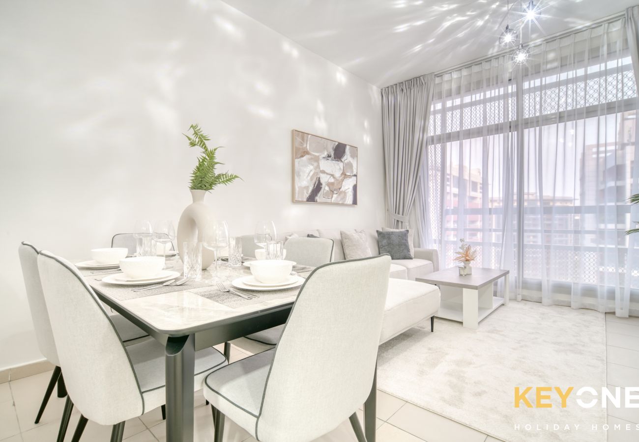 Apartment in Dubai - Elegant Touches in Oasis Two-Bedroom