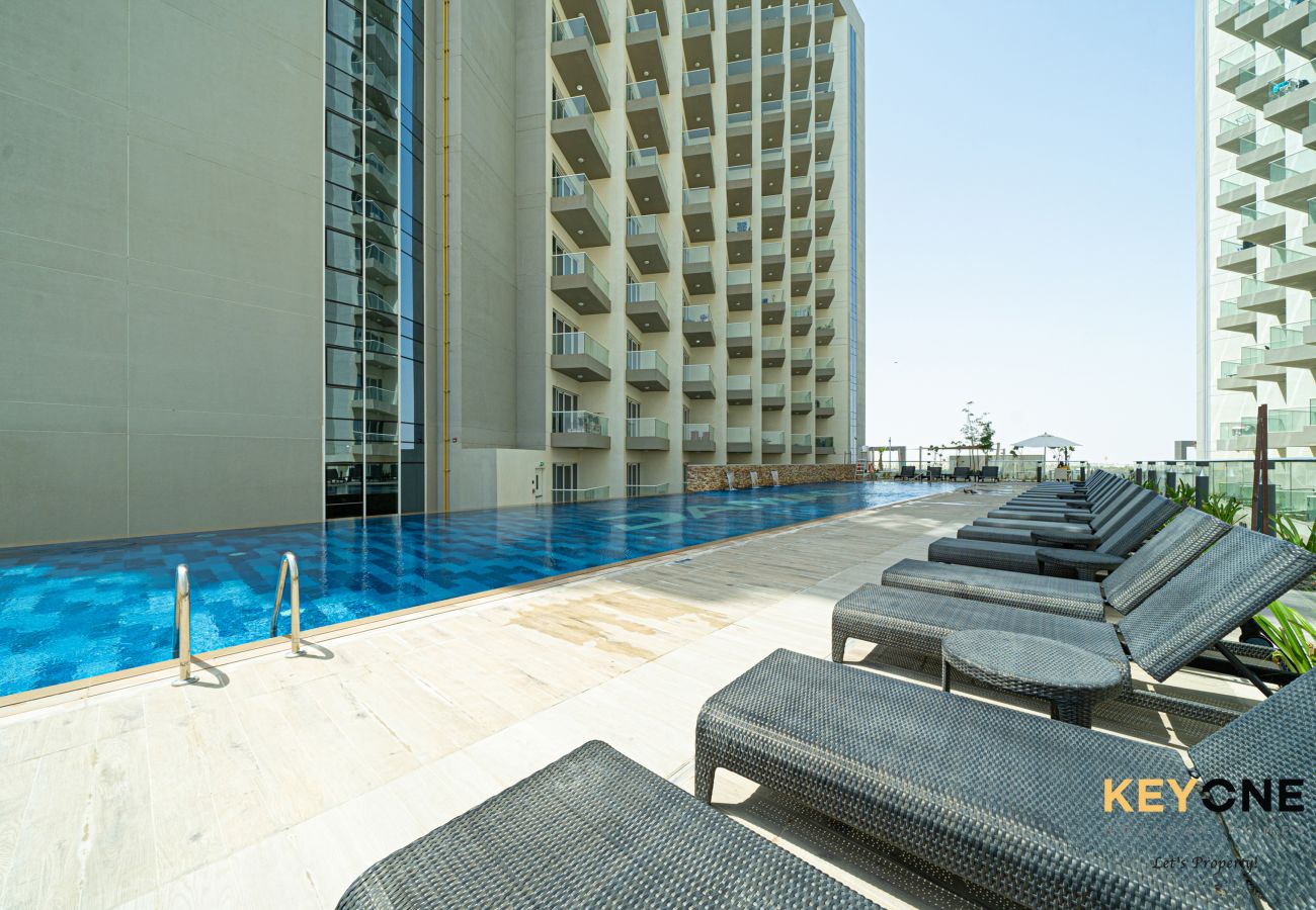 Apartment in Dubai - Viridis Living | Chic and Spacious 1BR