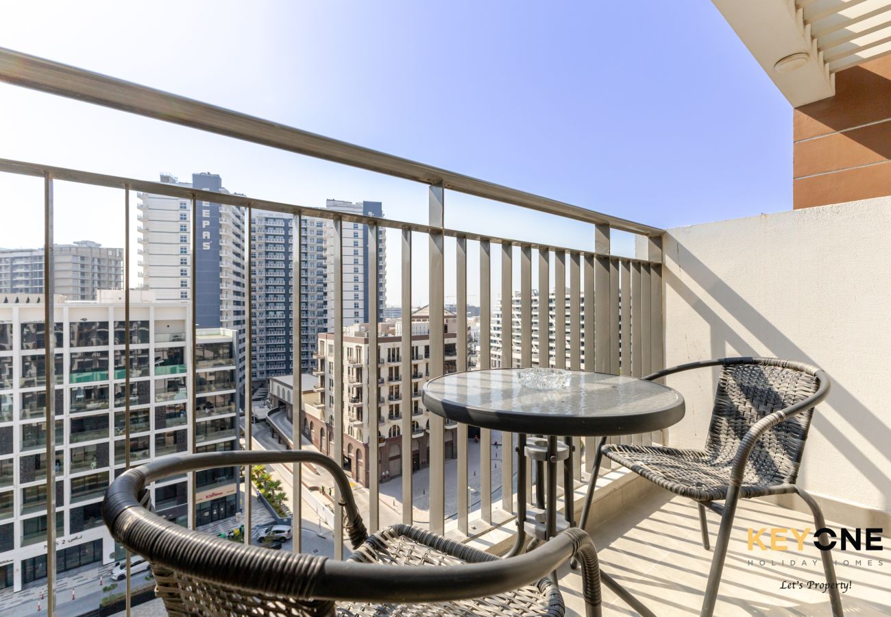 Studio in Dubai - Elz Residence Stylish Studio Living