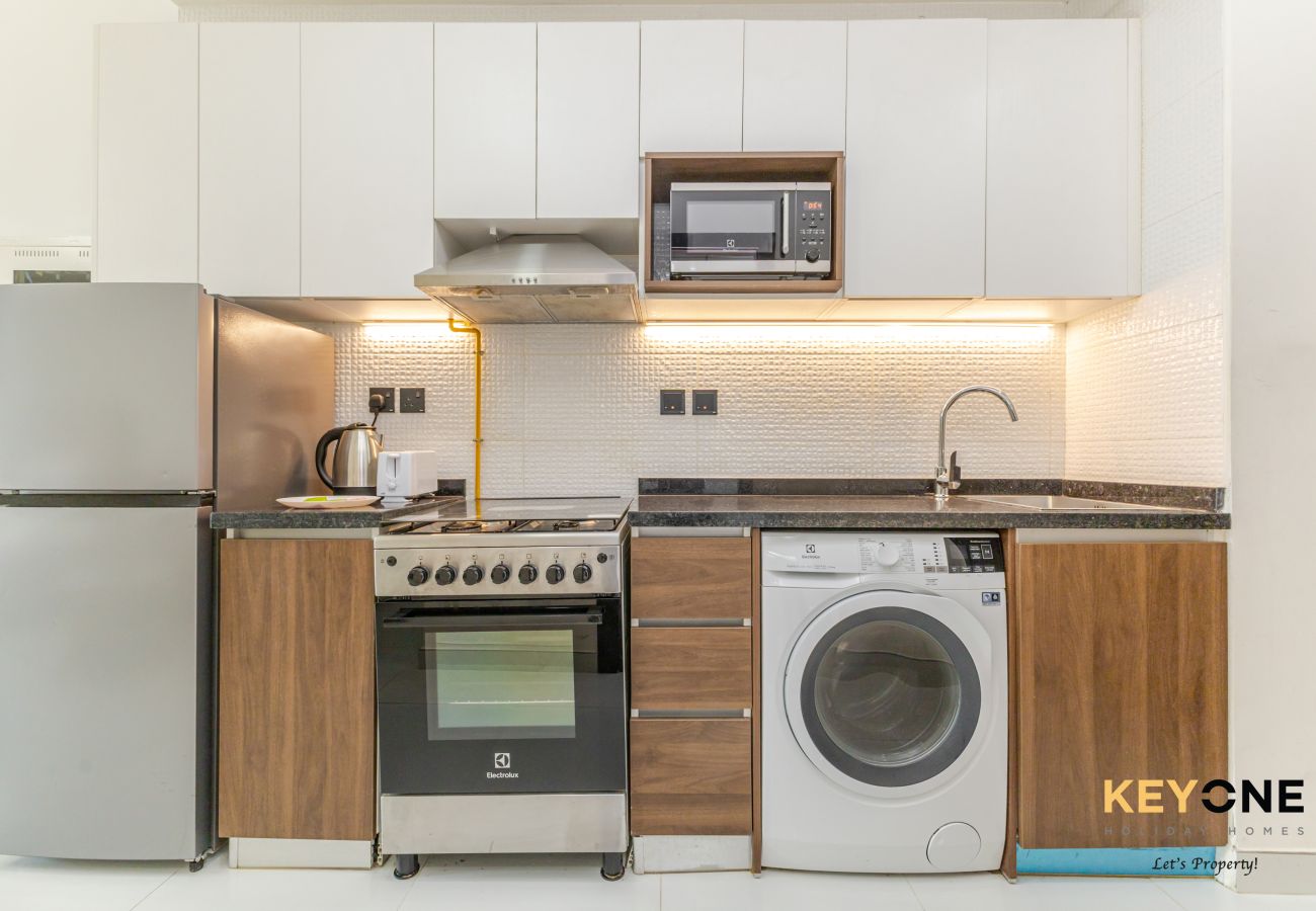 Studio in Dubai - Elz Residence Stylish Studio Living