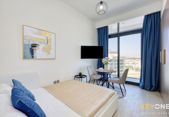 Studio in Dubai - Elegant Living at Azizi Riviera Studio