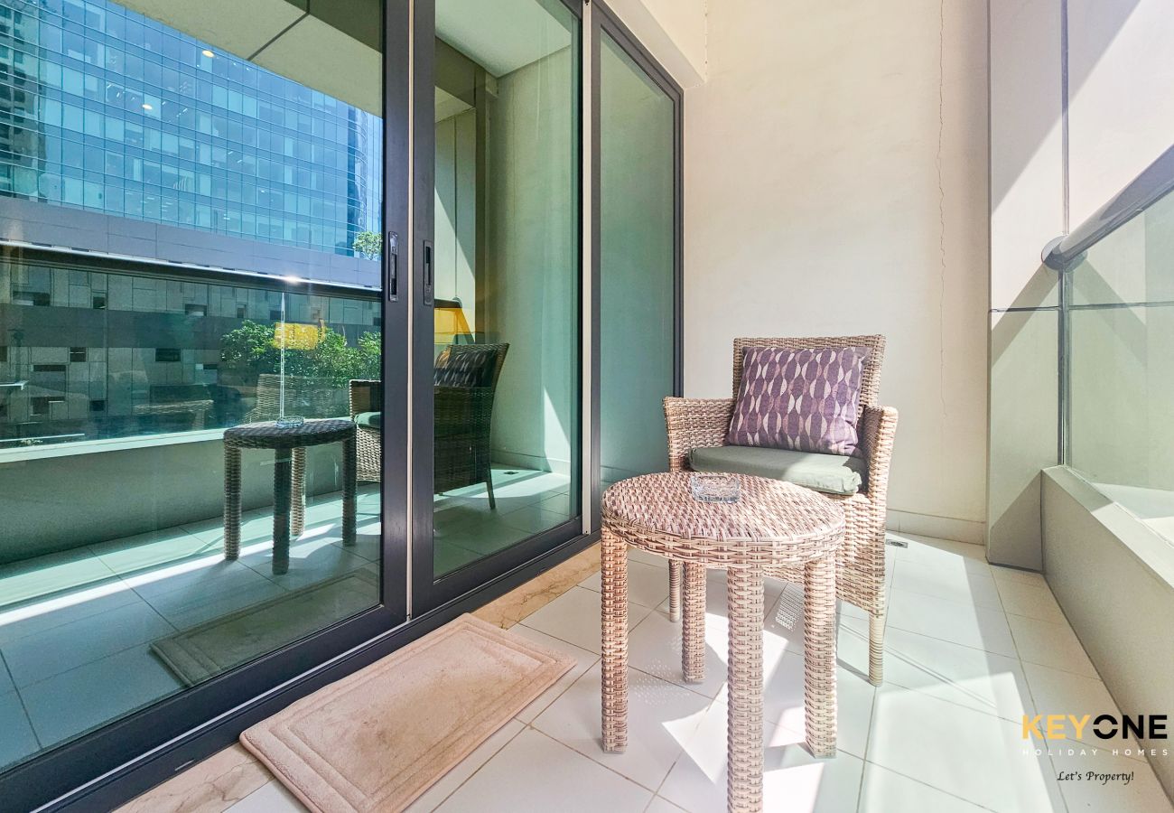 Studio in Dubai - The Cosmopolitan | Spacious Studio