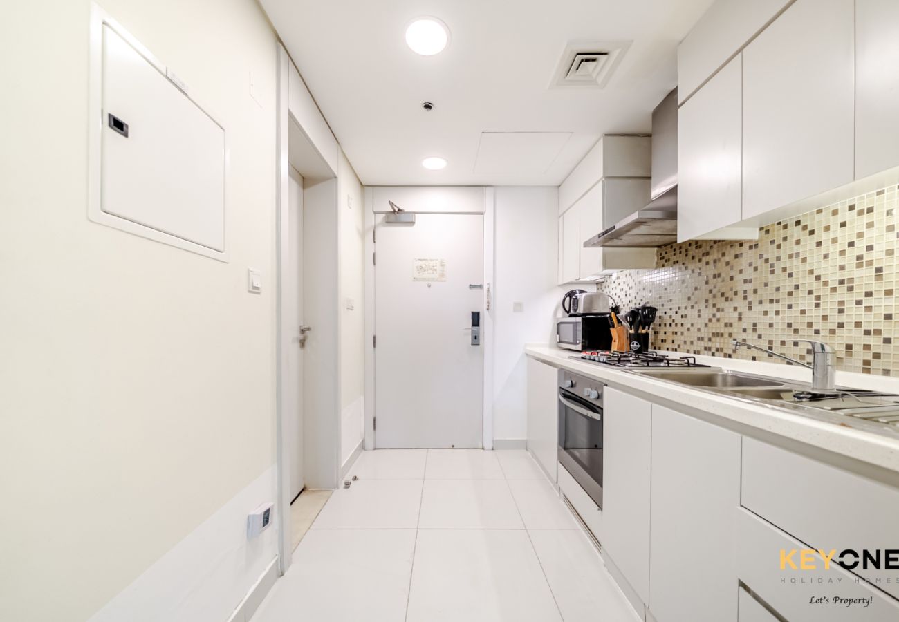 Studio in Dubai - The Vogue | Luxury Studio with Canal Views