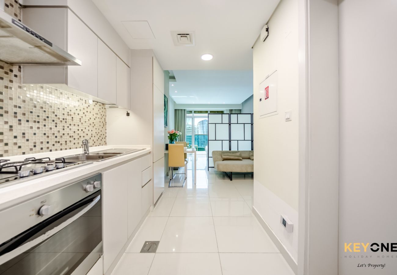Studio in Dubai - The Vogue | Luxury Studio with Canal Views
