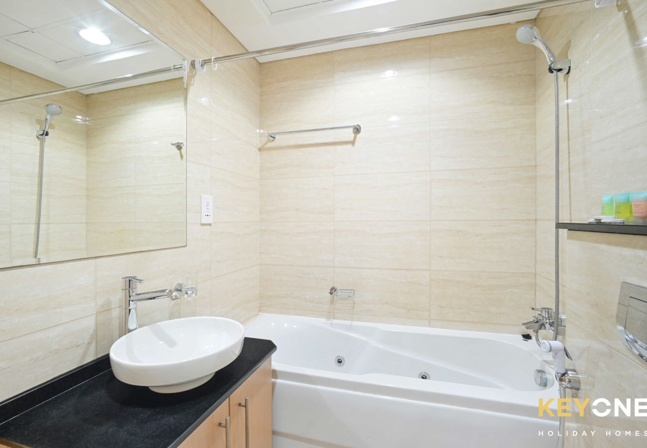 Апартаменты на Dubai - Fascinating Ocean Views in a One Bedroom
