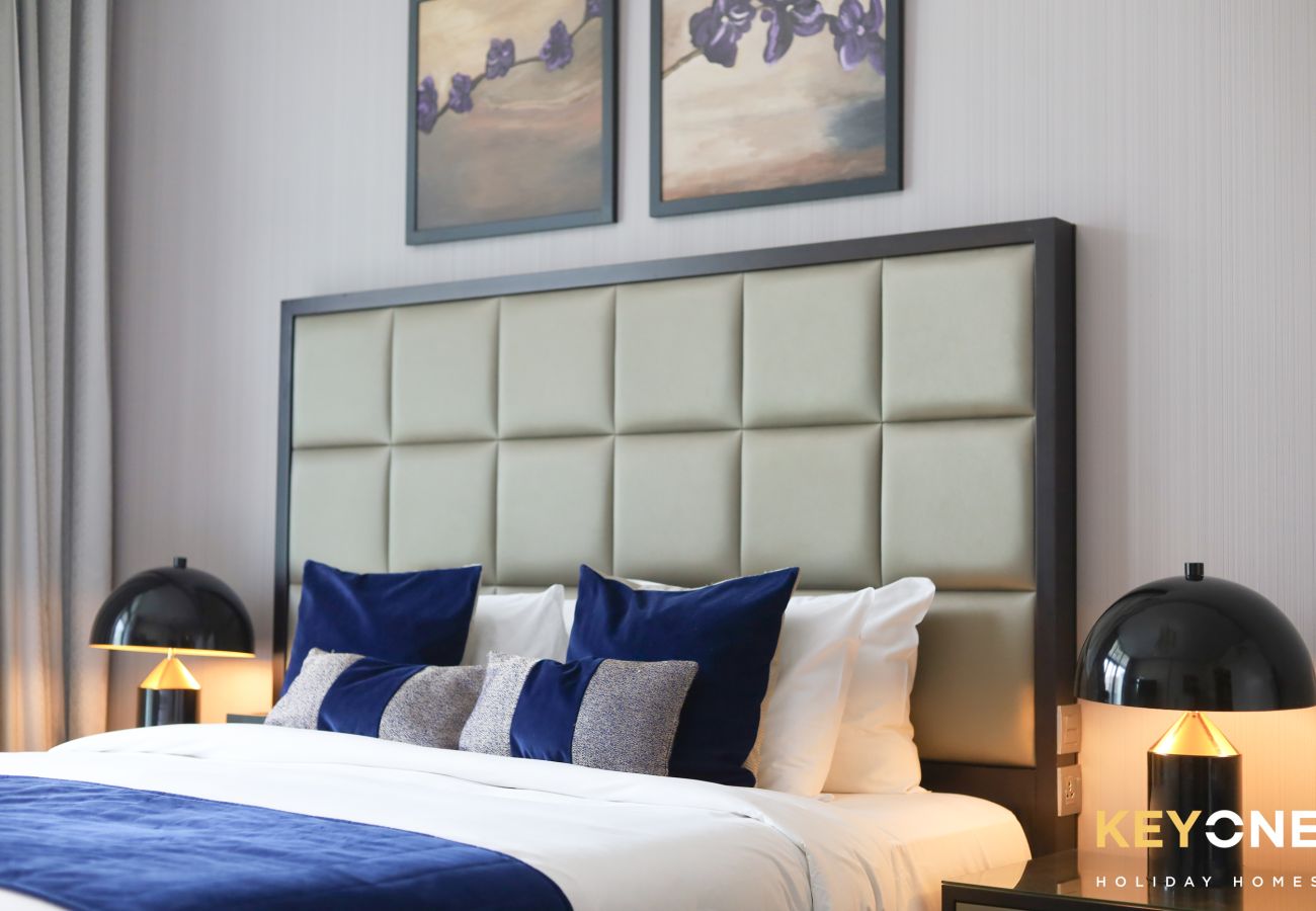 Квартира-студия на Dubai - Majestine Living | Stylish Studio with Canal View