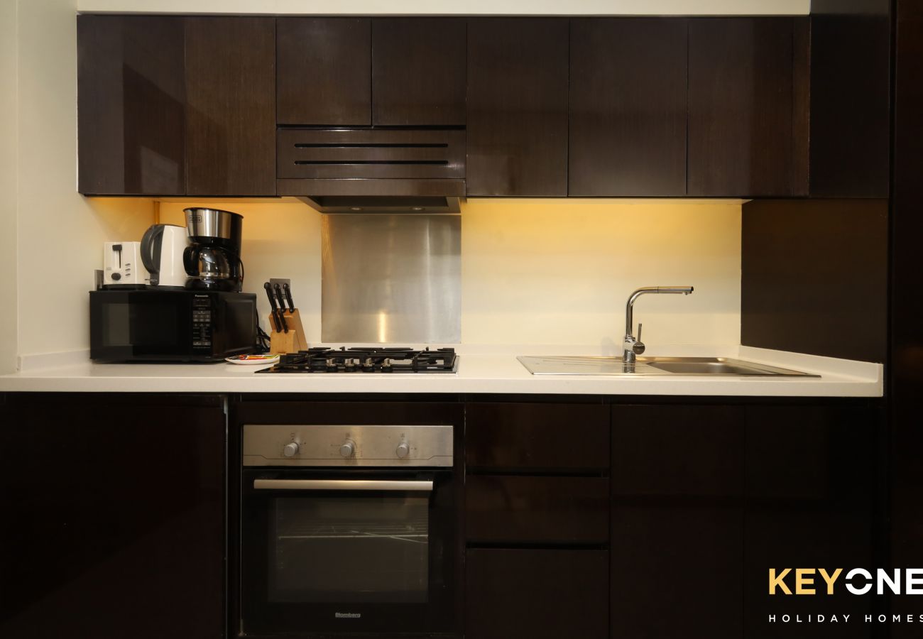 Квартира-студия на Dubai - Majestine Living | Stylish Studio with Canal View