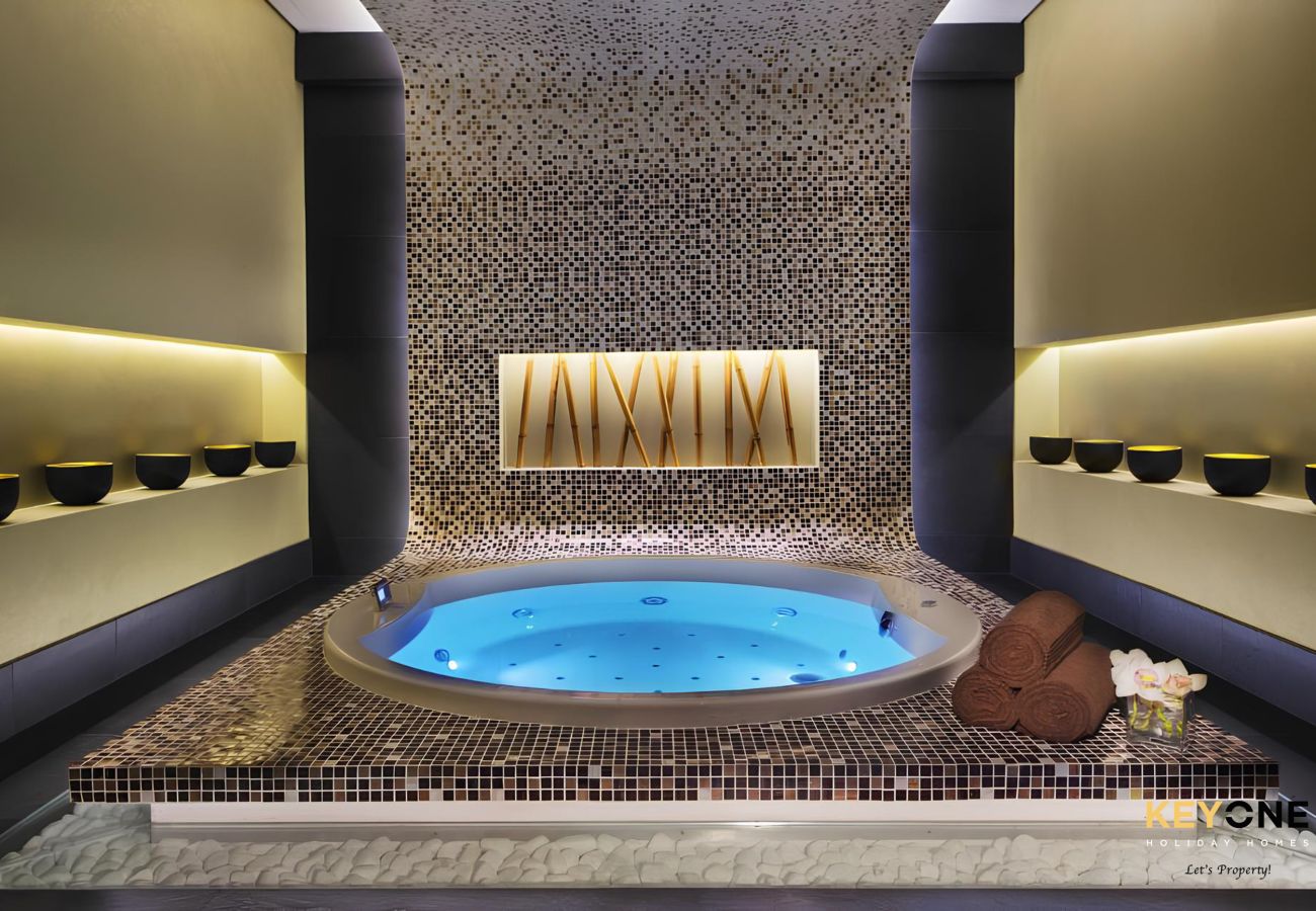 Квартира-студия на Dubai - The Cosmopolitan | Spacious Studio