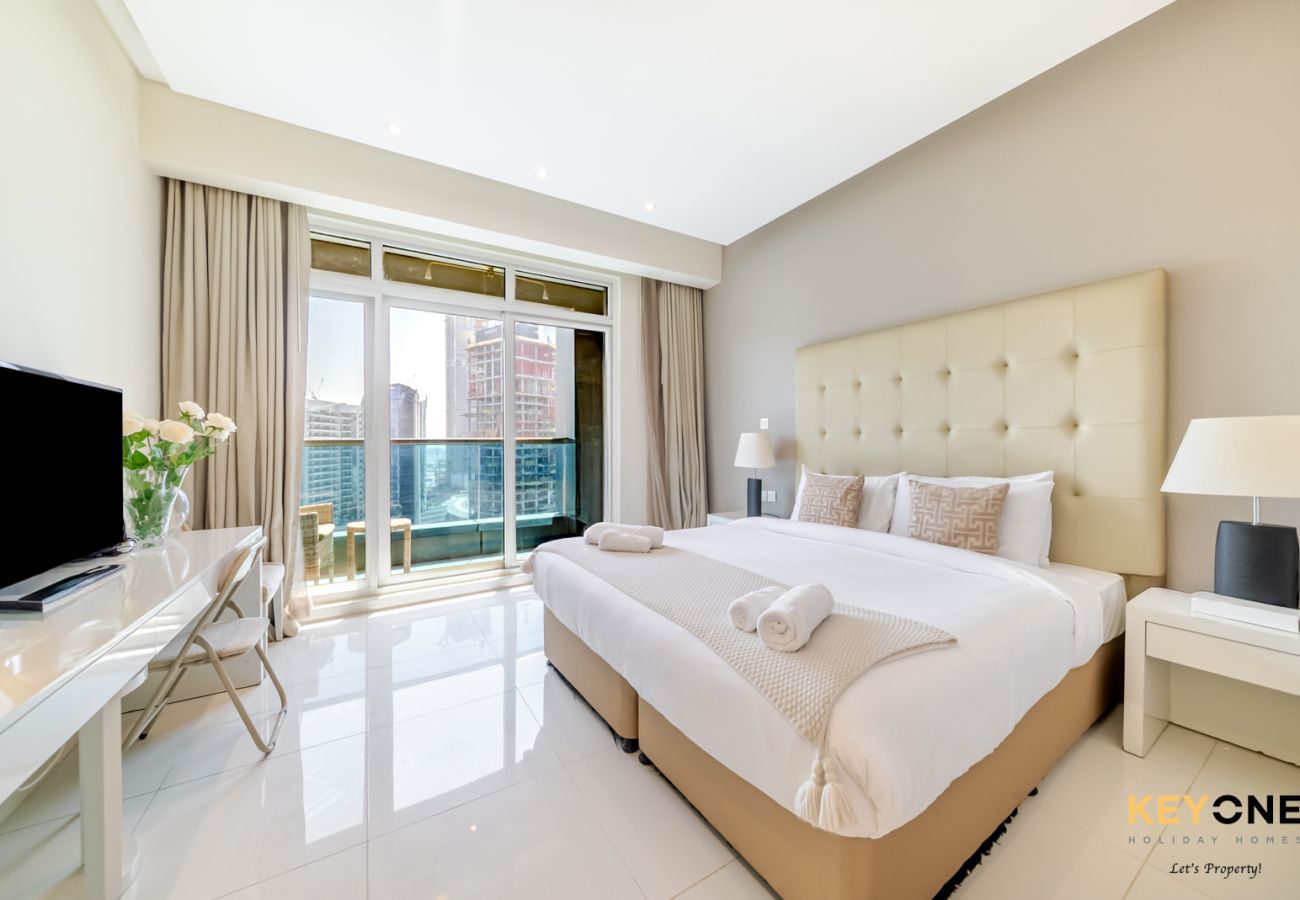 Квартира-студия на Dubai - The Vogue | Luxury Studio with Canal Views